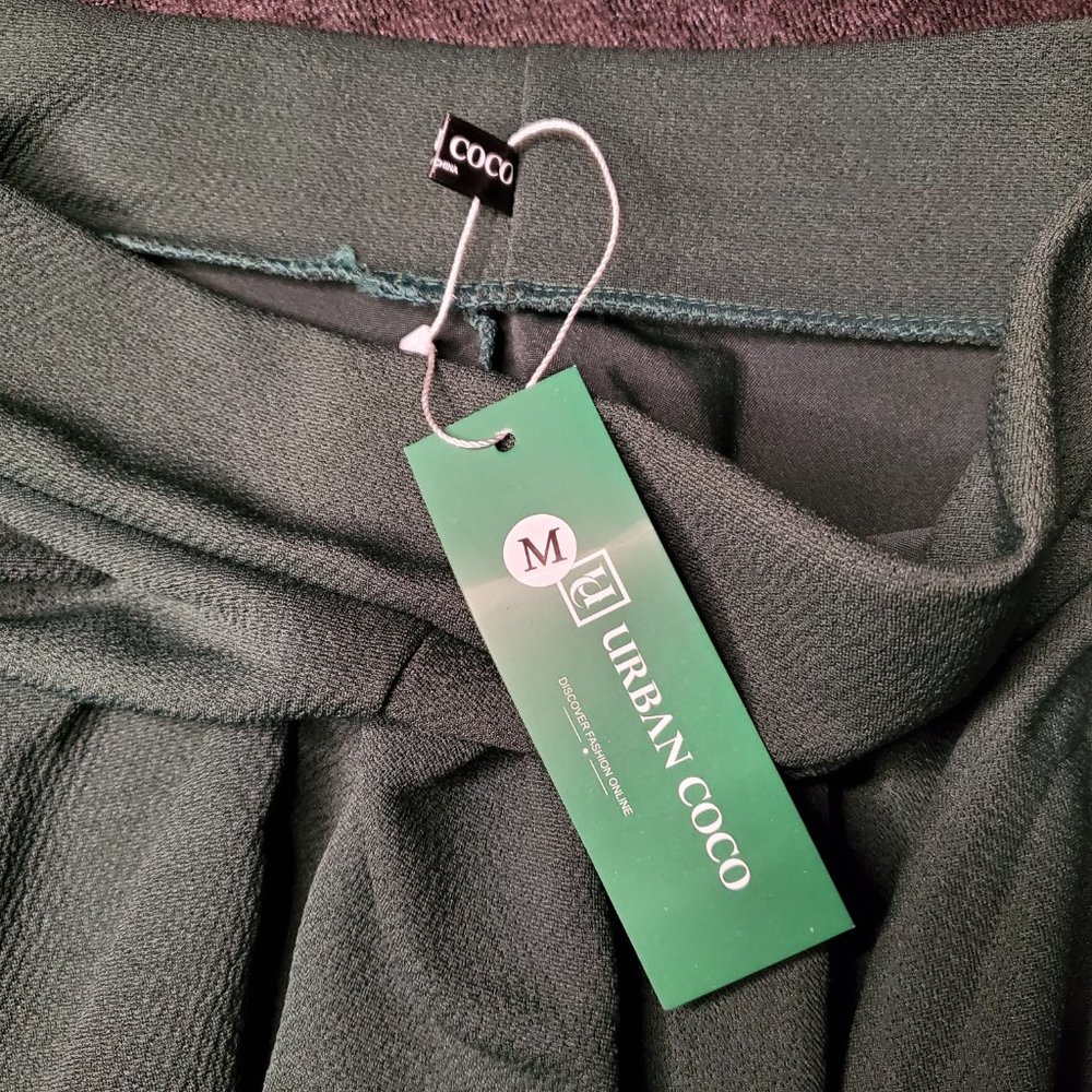 26) URBAN COCO High Waist Swing Sk8r Skirt Sz. M - Picture 3 of 4
